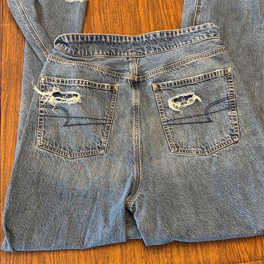 Blue Distressed Women Jeans - Picture 4 of 4